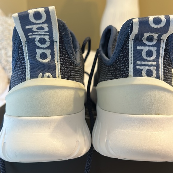 NWOT Men’s Adidas Navy Blue Sneakers - Picture 4 of 5